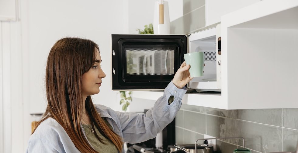 Sterilising In A Microwave: 4 Different Strategies To Try