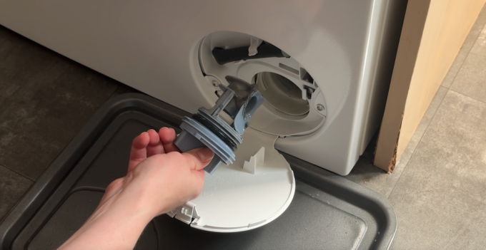 clean washing machine filter