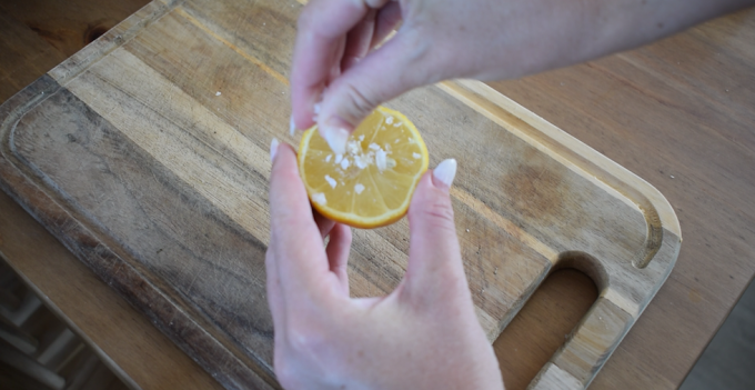 lemon chopping board