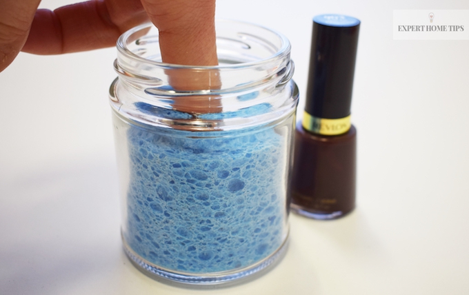 sponge nail varnish remover