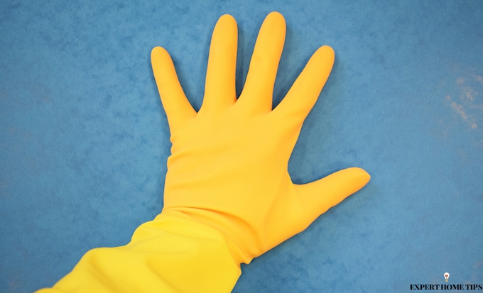 why you should wear rubber gloves to clean