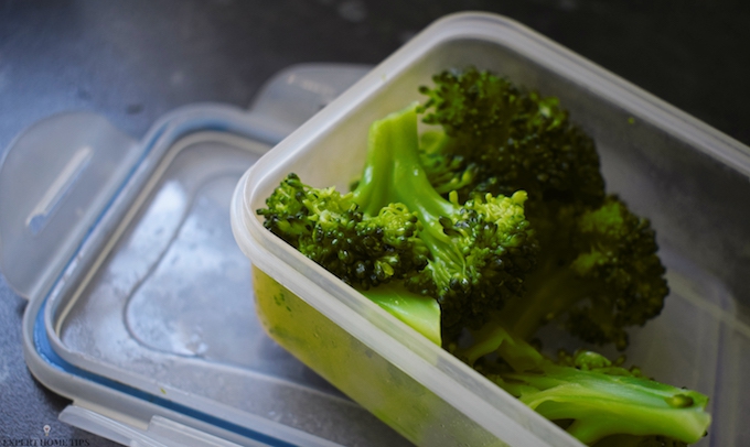 microwaving broccoli