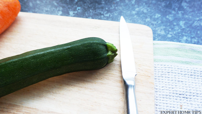 chopping board courgette carrot