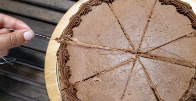 cut cake with dental floss