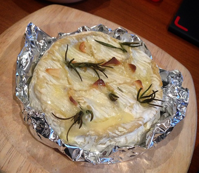 Baked Camembert