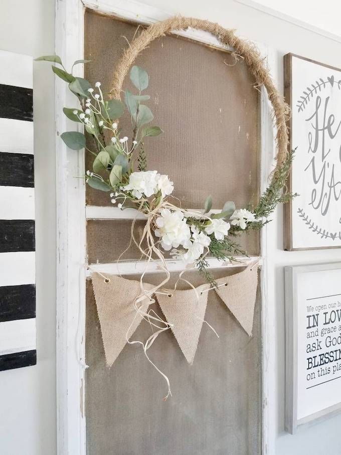 minimalist hoop wreath