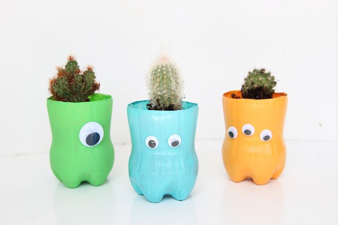 water bottle plant pots