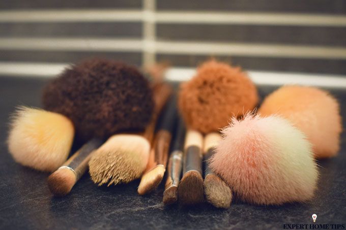 makeup brushes