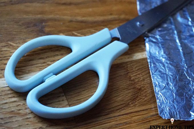 sharpen scissors with foil