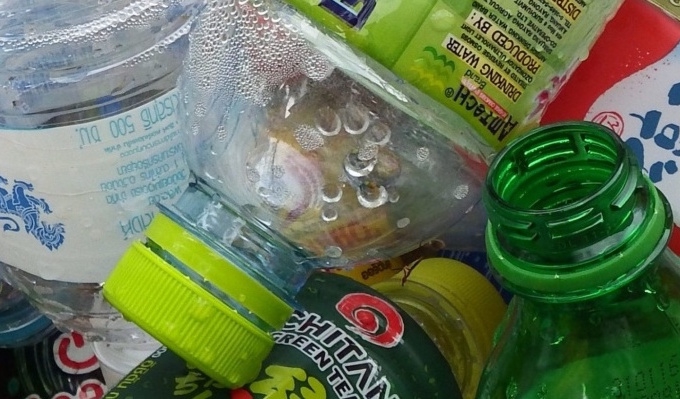 Recycle & Re-use: Pretty uses for plastic bottles