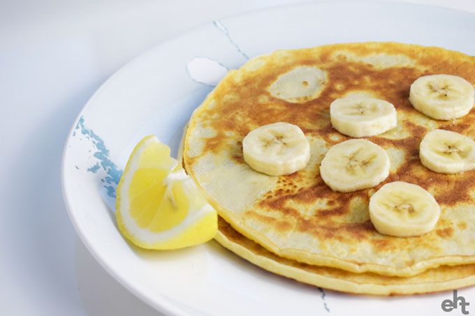 pancakes with a lemon wedge